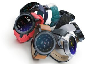 Read more about the article Neue Smartwatches: Motorola und Huawei zeigen günstige GPS-Uhren