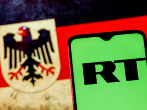 Read more about the article Deutschland verbietet TV-Sender: Jetzt folgen tückische Konsequenzen