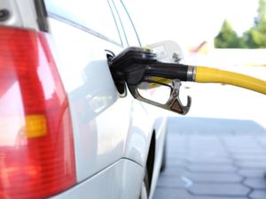 Read more about the article Tanken bald billiger: So viel Rabatt gibt es jetzt auf Benzin, Diesel und Gas